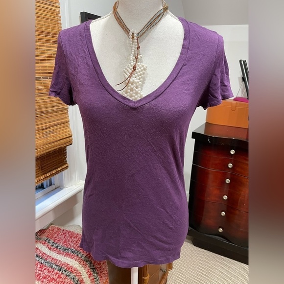American Eagle Outfitters Tops - PURPLE TEE